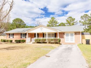2122 N Parker Rd, Jacksonville, NC 28546