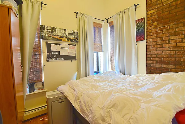 Rented by J Misrahi Realty Corp | media 4