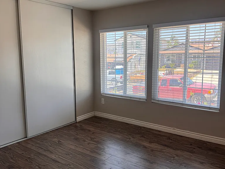 3679 Plumbago Ln — Photo 8
