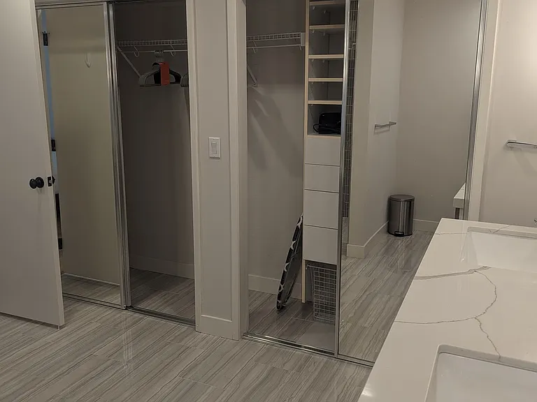 564 Sand Hill Cir — Photo 25
