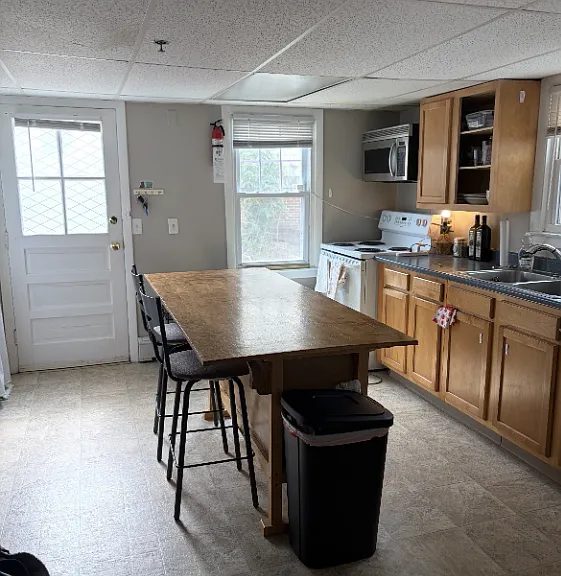 71 S Prospect St #13 — Photo 1