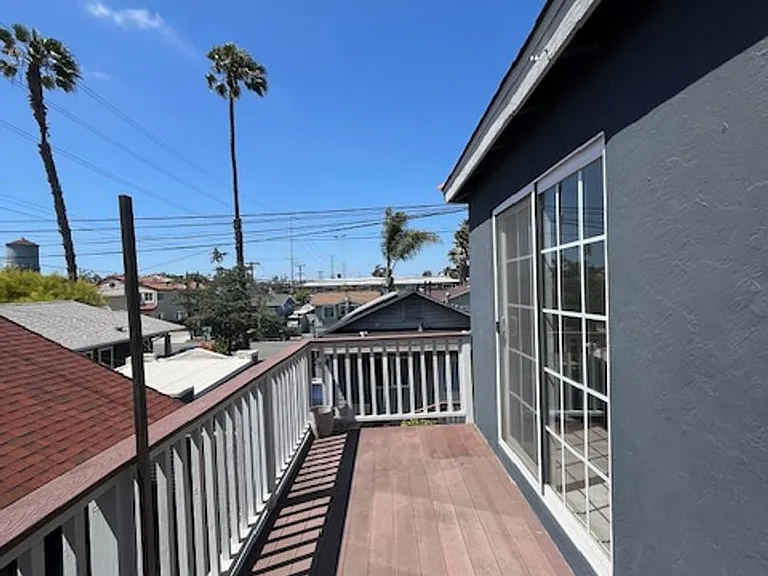 4084-4090 Kansas Street — Photo 14