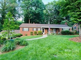 710 1st Avenue Pl NE, Conover, NC 28613