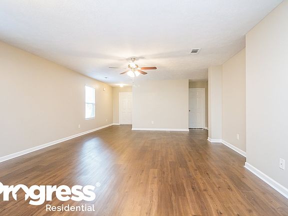 4th image of 2720 Miranda Dr