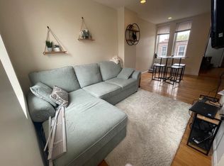205 Endicott St APT 4, Boston, MA 02113