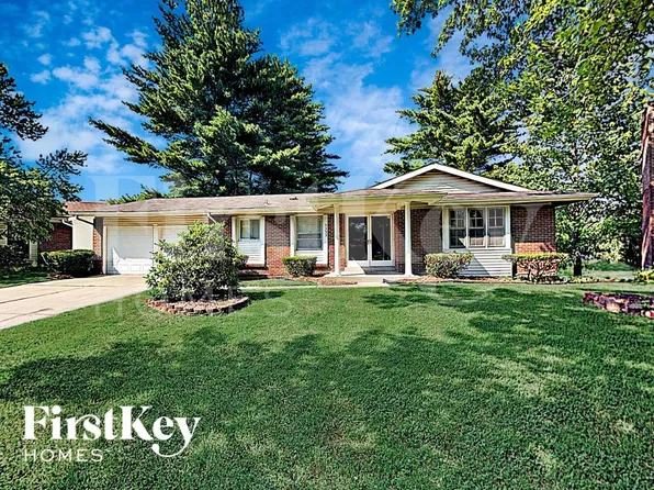 5353 Branridge Rd, Florissant, MO 63033
