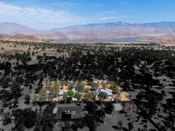 3308 Seclusion Rd, Lake Isabella, CA 93240
