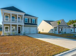 9089 Island Shore Ave, Calabash, NC 28467