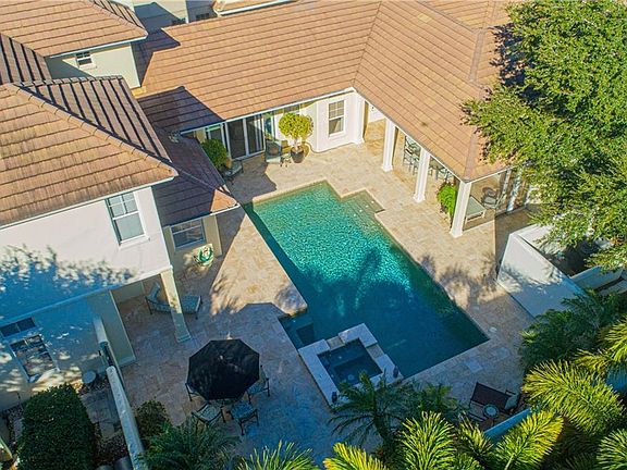 3rd image of 9680 Bryanston Dr
