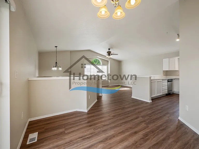 3019 N Alfalfa Loop #1 — Photo 29