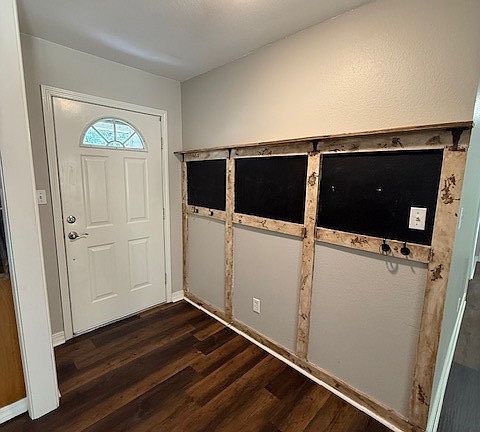 4th image of 95 Logan Ln