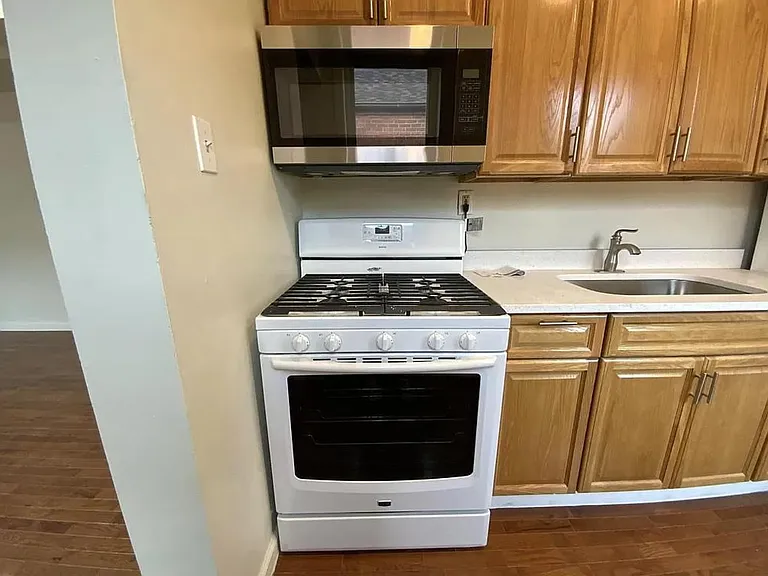 214 W North Ave #3 — Photo 10