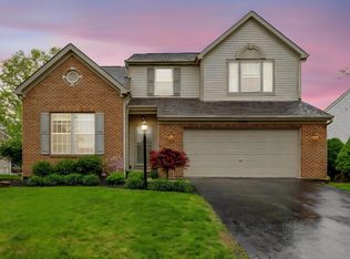 5330 Covington Meadows Dr, Westerville, OH 43082