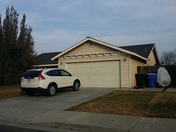3rd image of 1937 S Courtright Ave