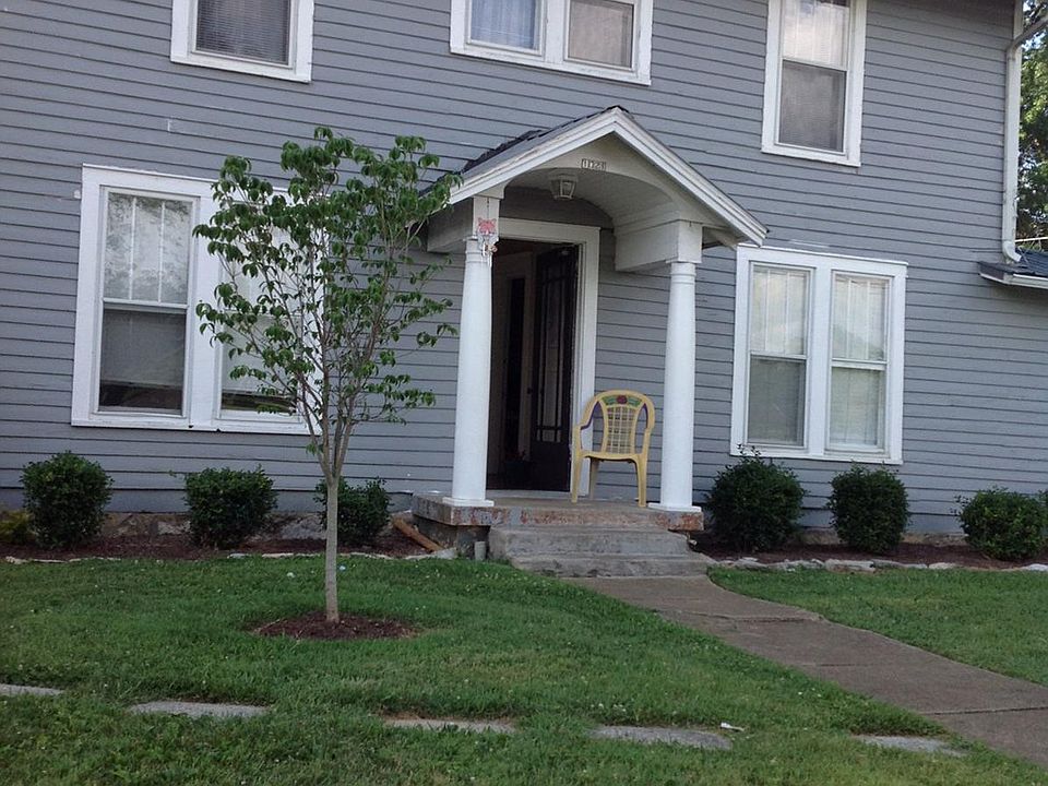 1st image of 1021 E Bell St