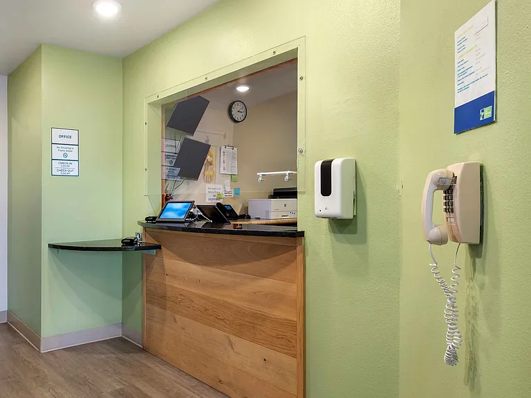 Lobby and Guest Check-in