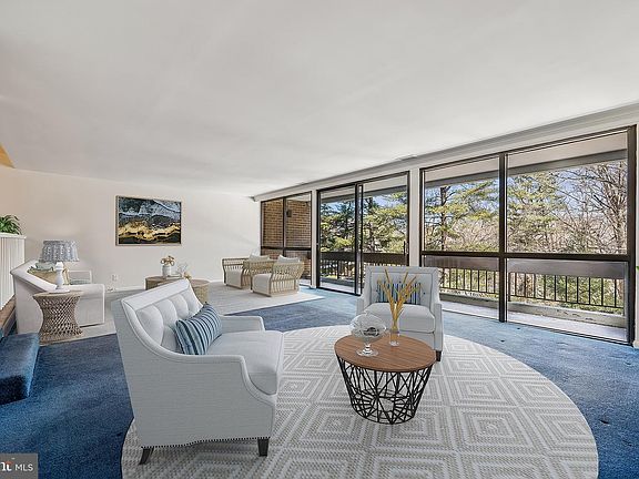 2nd image of 4978 Sentinel Dr #12-306