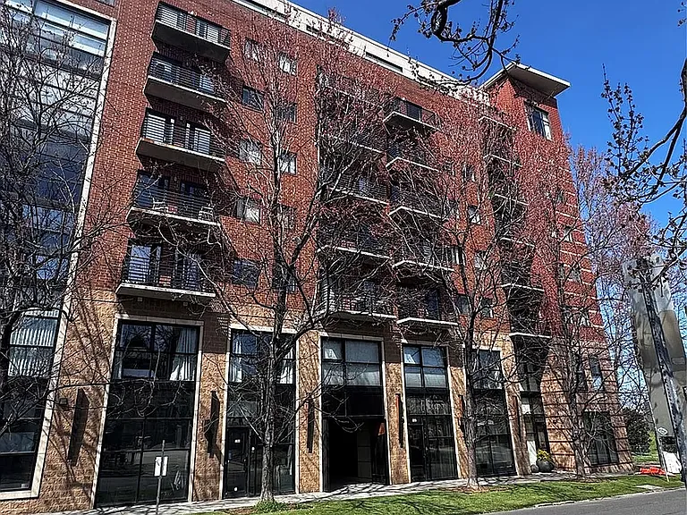 715 N Church St #408 — Photo 1