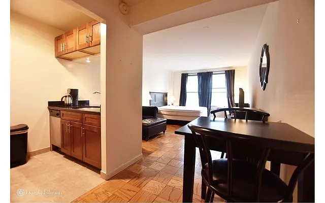 Rented by Douglas Elliman | media 8