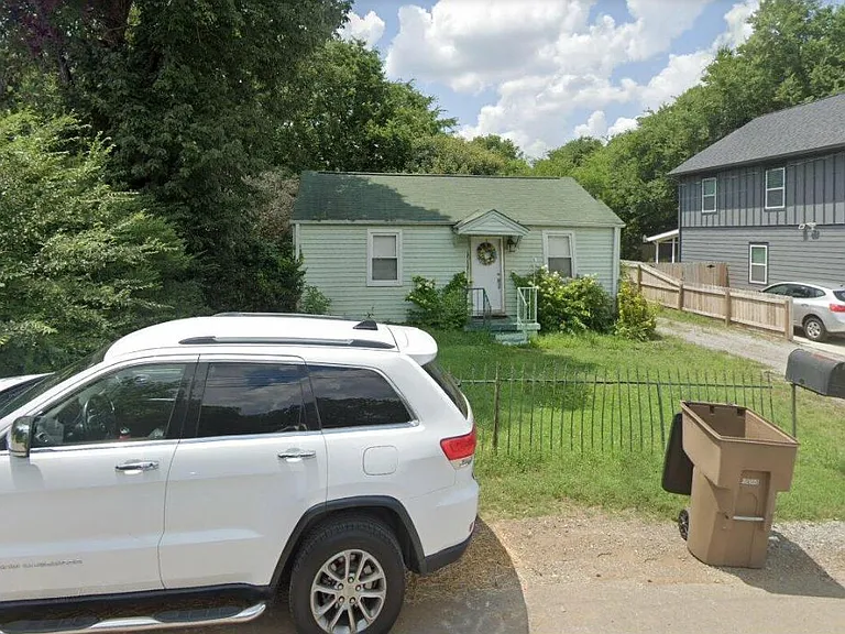 511 Nichol Rd — Photo 1