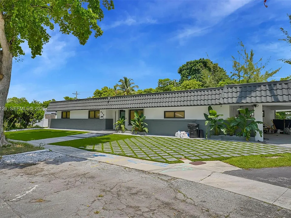 315 NE 122nd St