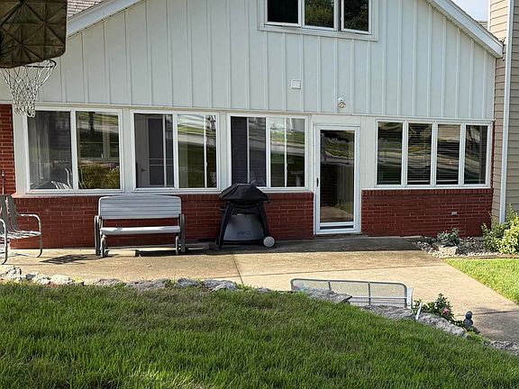 2nd image of 1748 Quint Ave