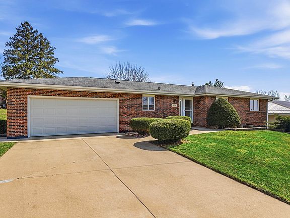 2nd image of 3098 Foothill Ct
