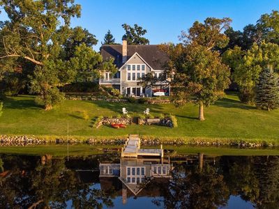 W377S3439 Lake DRIVE, Dousman, WI, 53118