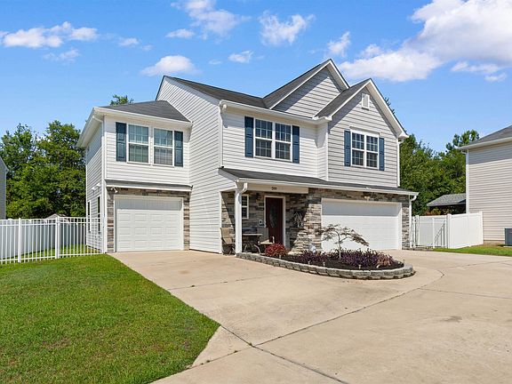 5th image of 200 Davis Ct.