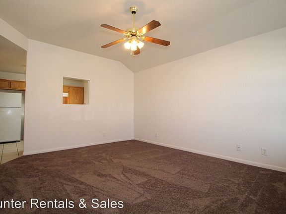 5th image of 1210 Cinch Dr APT B