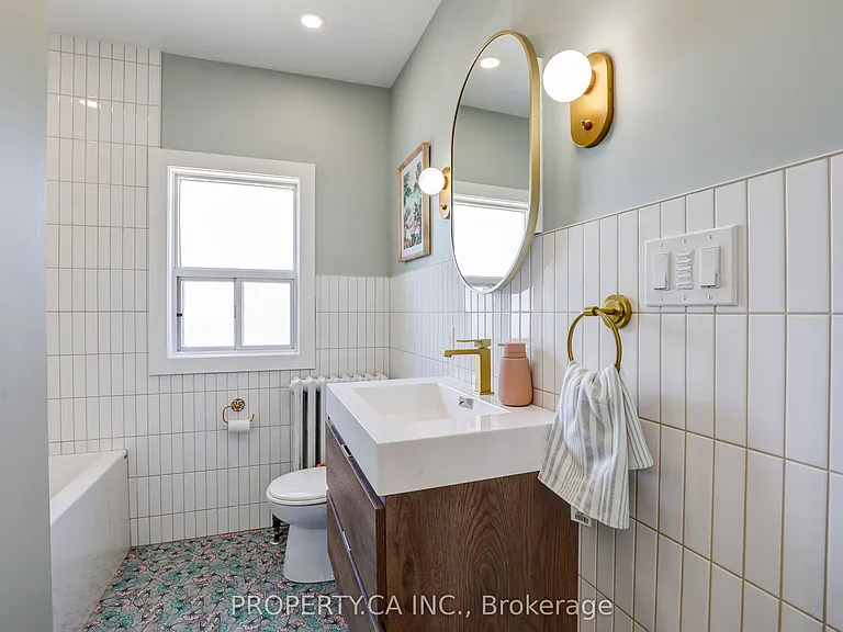 135 Cadorna Ave — Photo 21