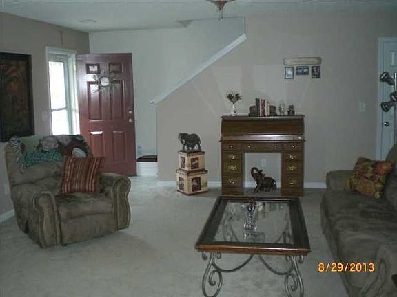 4th image of 104 Yorkshire Dr