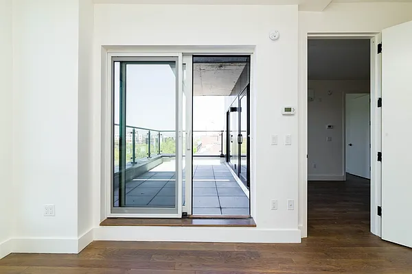 Rented by Nooklyn NYC LLC | media 64