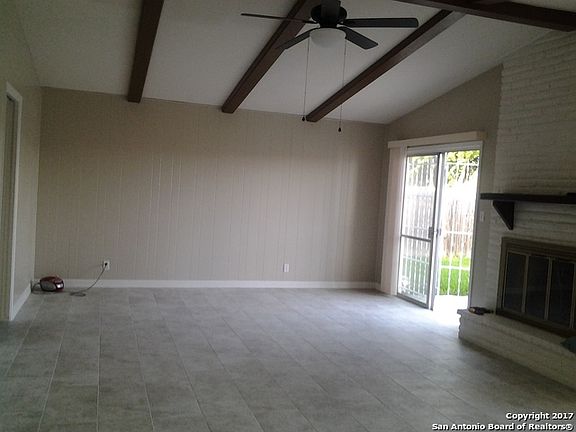 3rd image of 8906 Garden Quarter St