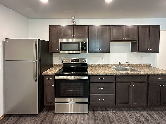 3rd image of 2739 Stone Pointe Ct #11173634