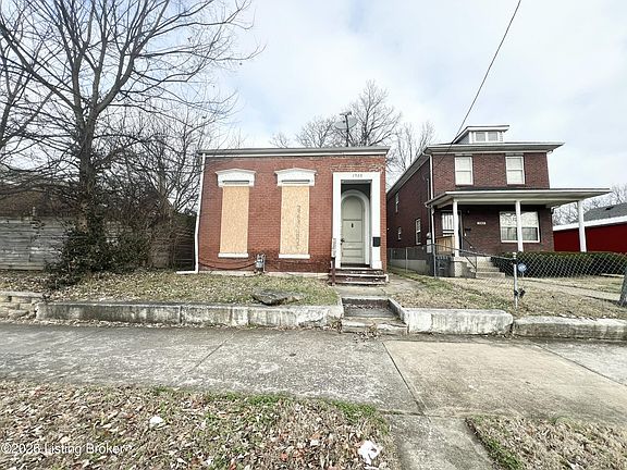 5th image of 1925 W Main St