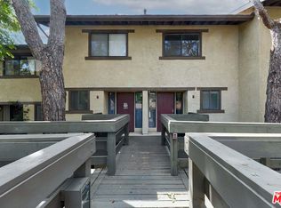 1054 Seco St APT 206, Pasadena, CA 91103