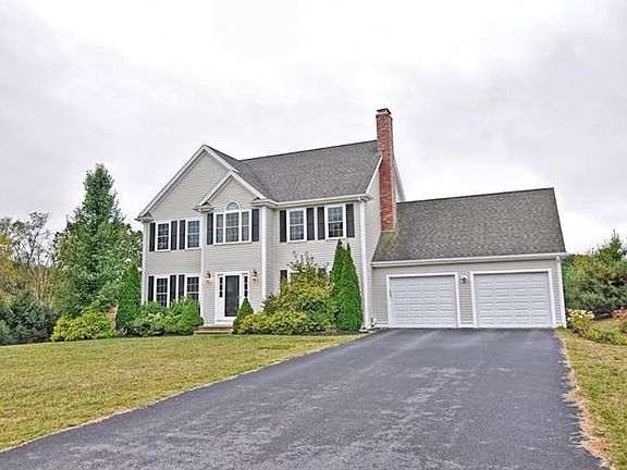 2nd image of 3 Canterberry Ln