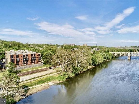 3rd image of 4443 River Ridge Ct #13