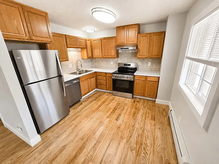 3030 Denver St — Photo 4