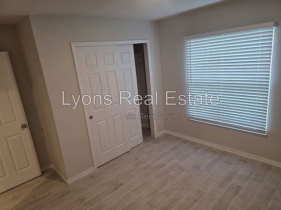 4th image of 10501 Pendleton Ave