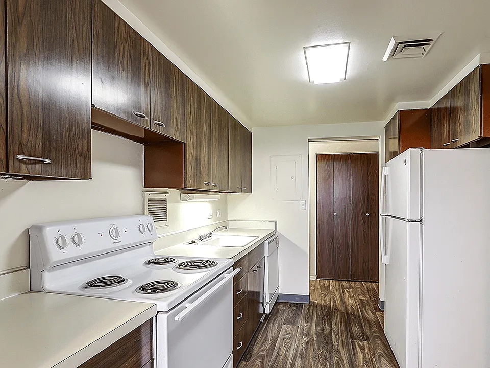 Lansing Tower Apartments