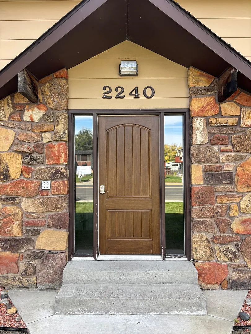 2240 Monad Rd #1-4 — Photo 3