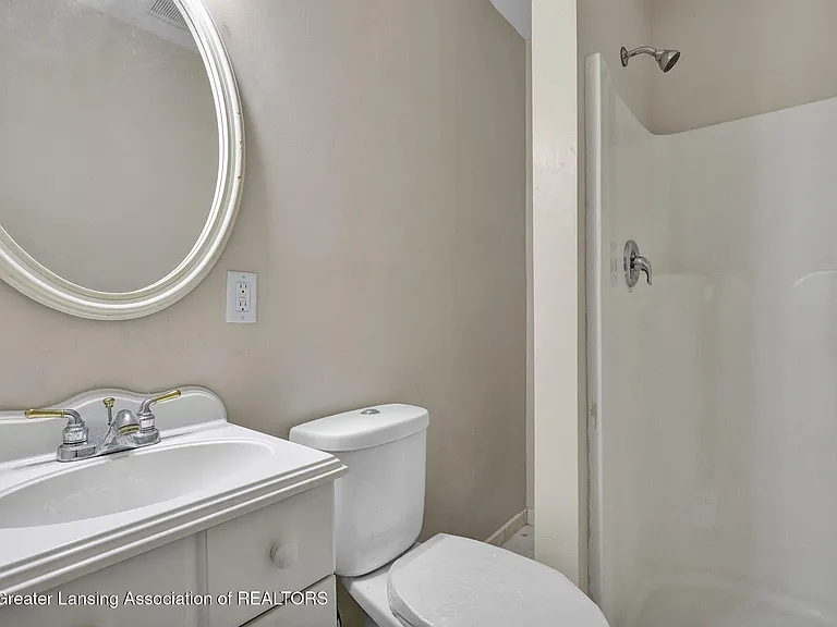 6125 Kenbrook Rd — Photo 20