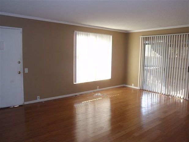 2nd image of 279 Rancho Dr Unit D