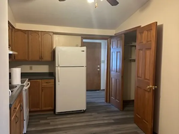 915 Arcadia Ave, Utica, NY 13502