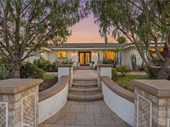 1110 E Meats Ave, Orange, CA 92865