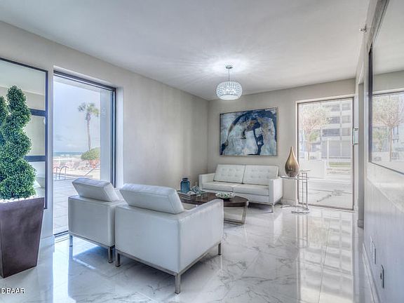 4th image of 3000 N Atlantic Ave #120
