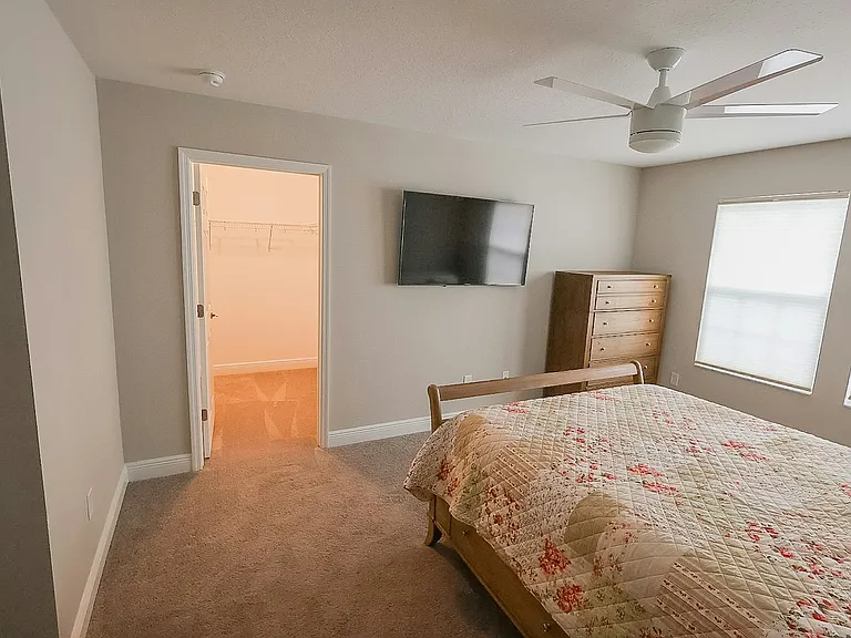 9841 Cabernet Ave — Photo 46