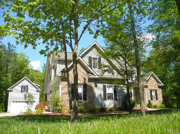 1084 Anjanette Ln, Creedmoor, NC 27522